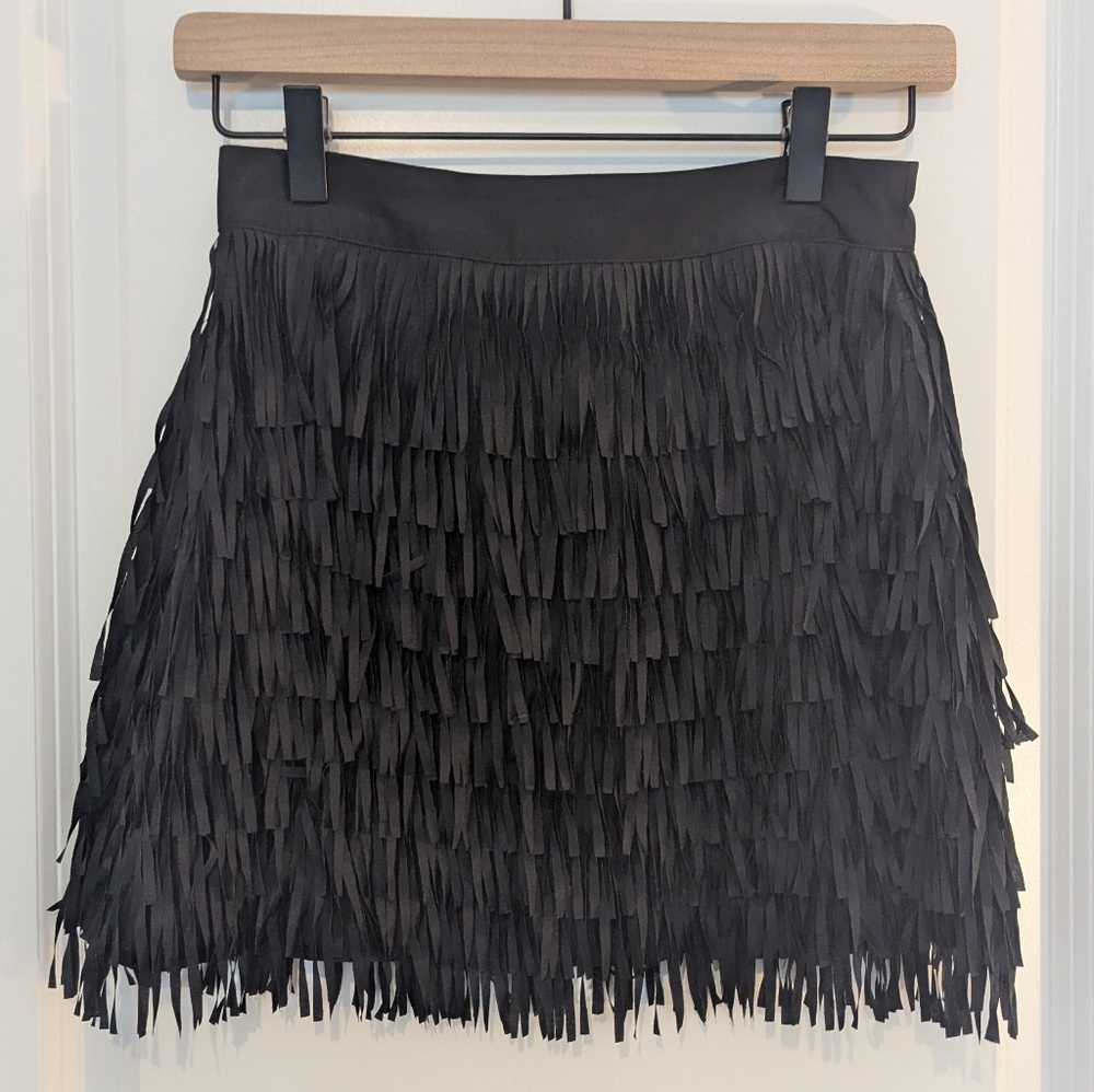 Forever 21 Black Fringe Mini Skirt Fully Lined Zip Closure Size XS